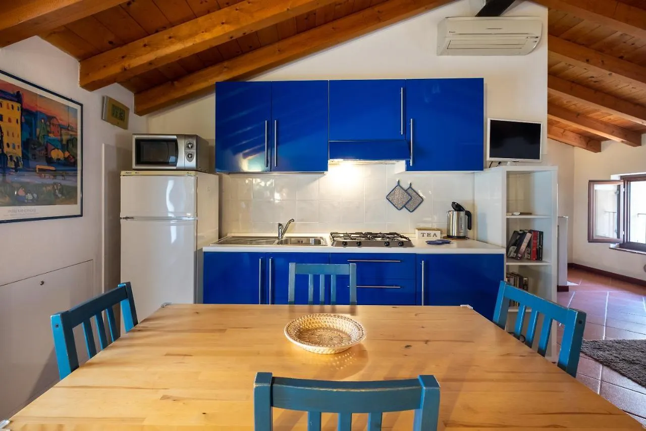 Corte Roveggia - Monolocale Picasso Apartment Verona Italy