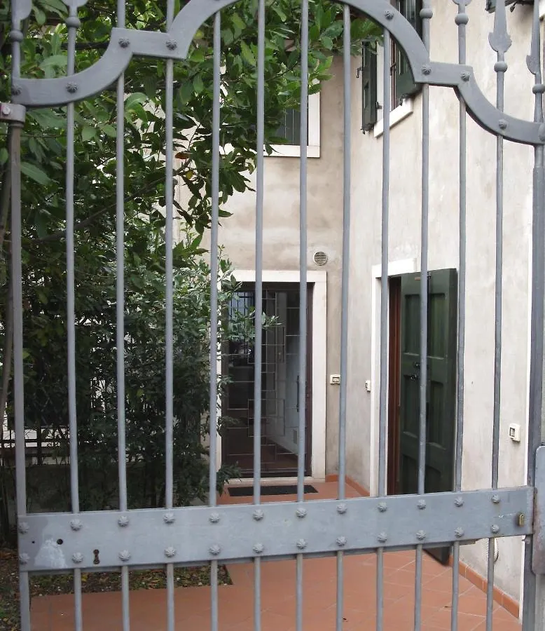 Corte Roveggia - Monolocale Picasso Verona