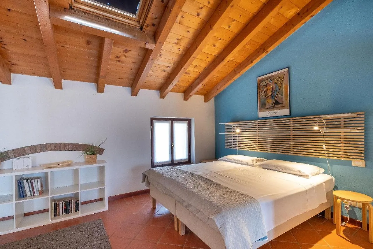 Corte Roveggia - Monolocale Picasso Verona Daire
